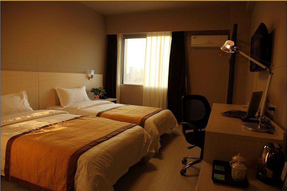 Shenyang Longemont Hotel - Yes Inn Exterior photo